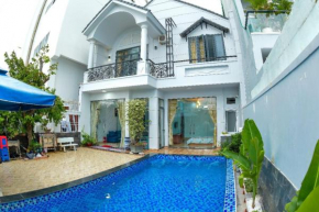 Villa hoàng hoa thám bãi sau